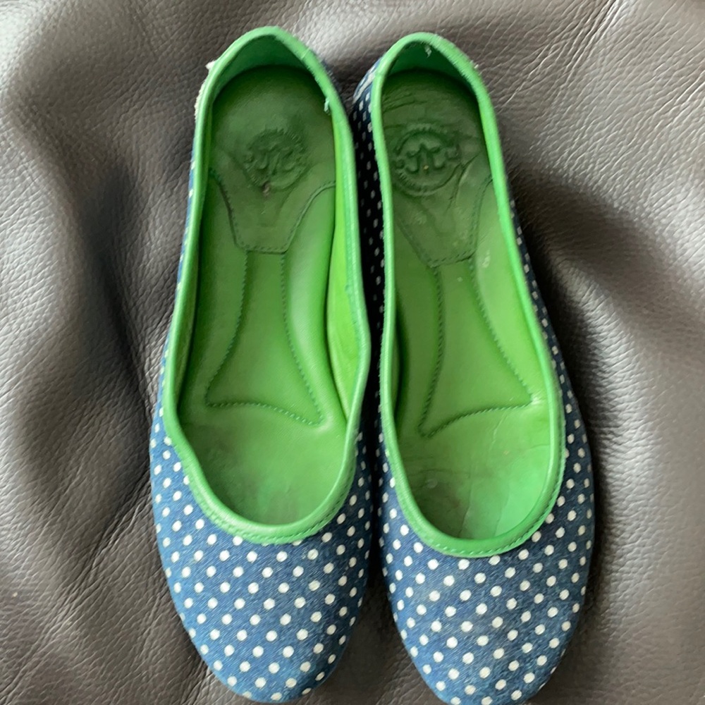 Johnston and Murphy shoes - size 8